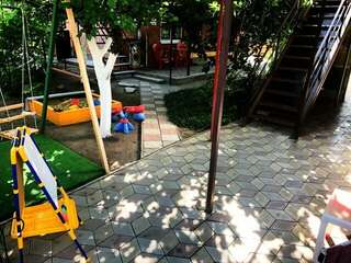 Гостиница Алмаз Ейск Семейный номер-студия-11