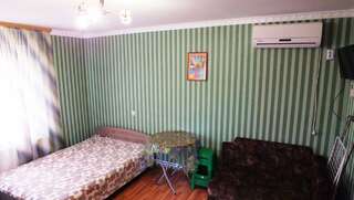 Гостиница Алмаз Ейск Стандартный трехместный номер-7